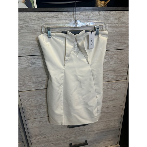 Nasty Gal Dresses & Skirts - Nasty Gal Premium Tailored Bandeau Mini Dress White Strapless BGG21029 Size 6